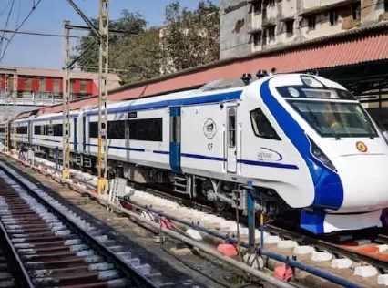अगले साल तक देश में दौड़ेगी तीन तरह की वंदे भारत, रेल मंत्री ने किया बड़ा ऐलान