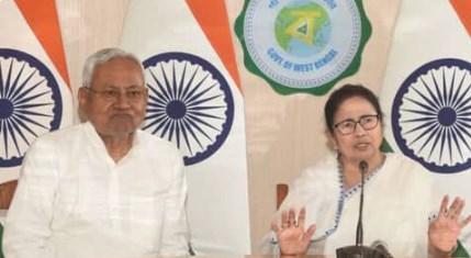 ममता-नीतीश का प्लान 475 कांग्रेस मानेगी या चर्चा में खर्चा हो जाएगा विपक्ष का ऑपरेशन मोदी?
