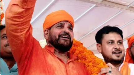 चार्जशीट के सवाल पर चुप रहे बृजभूषण शरण सिंह, बोले- देश में मोदी लहर, 2024 में भी बनेंगे पीएम