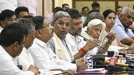 कर्नाटक की किताबों में अंबेडकर, नेहरू की वापसी; कांग्रेस सरकार ने हेडगेवार और सावरकर से जुड़े अध्याय हटाए