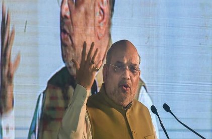 महाराष्ट्र में उद्धव पर जमकर बरसे शाह, एक के बाद एक कर दी सवालों की बौछार