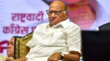 शरद पवार की भतीजे से 4 दिन में 3 मुलाकातों ने बढ़ाया सस्पेंस, डर रहे शिवसेना और कांग्रेस