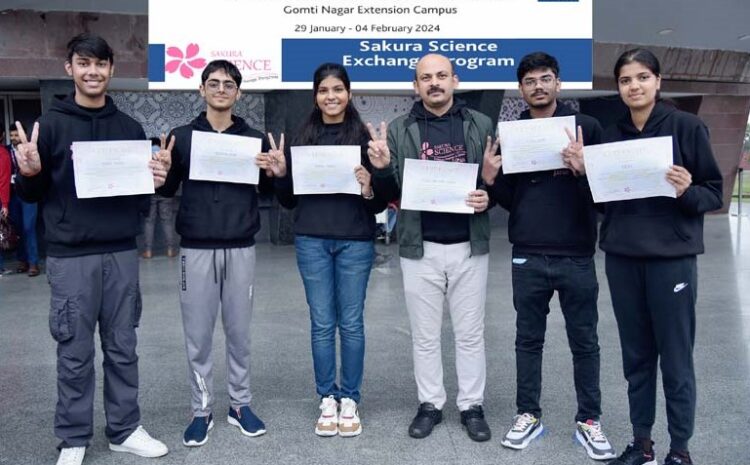 जापान से स्वदेश लौटे सी.एम.एस. छात्र दल का भव्य स्वागत