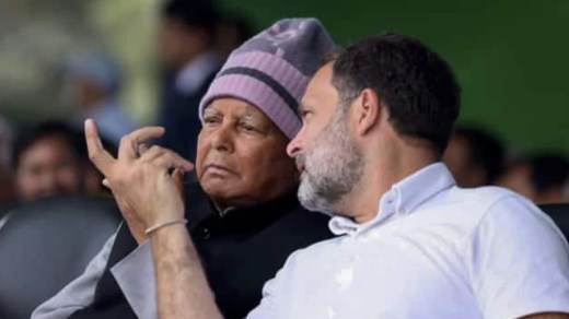 एकदम मुगलों की तरह, हिंदू त्योहारों पर मांस खाने पर घिरे राहुल गांधी और लालू यादव परिवार