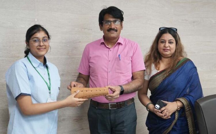  सी.एम.एस छात्रा पावनी अग्रवाल पर्यावरण एवं ऊर्जा संरक्षण में अभिनव योगदान हेतु सम्मानित