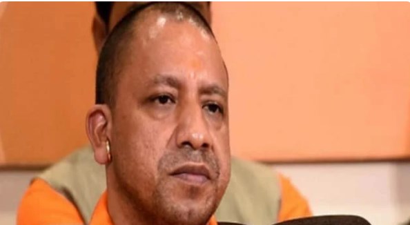 निषाद समाज के प्रतिनिधियों से मिले सीएम योगी, बोले- अयोध्या गैंगरेप के आरोपियों को मिलेगी कड़ी सजा