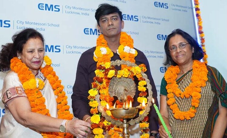  सी.एम.एस. छात्र बहुमुखी प्रतिभा के धनी हैं :श्री हर्ष सिंह, आई.पी.एस